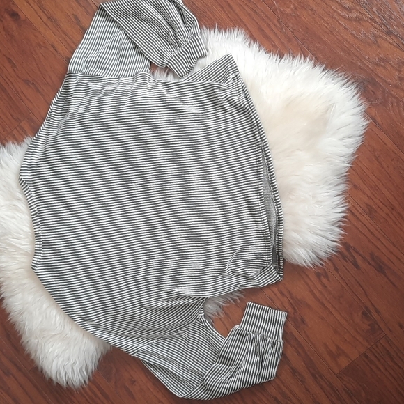 Caution to The Wind Striped Dolman Longsleeve - Picture 4 of 4